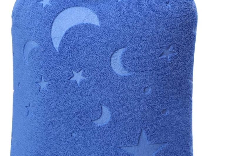 Hot Water Bottle with Soft Cover, 2L Hot Water Bag for Menstrual Cramps, Neck and Shoulder Pain Relief, Hot and Cold Therapies, Hand Feet Warmer, Blue